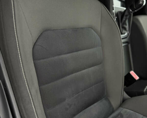 Черный Фольксваген Гольф Спортсван, объемом двигателя 2 л и пробегом 152 тыс. км за 13900 $, фото 51 на Automoto.ua