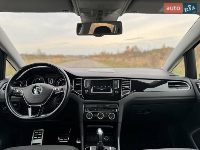 Черный Фольксваген Гольф Спортсван, объемом двигателя 2 л и пробегом 152 тыс. км за 13900 $, фото 82 на Automoto.ua