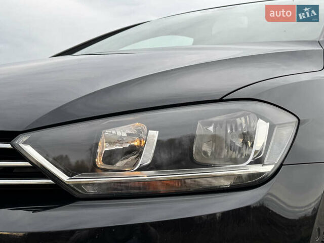 Черный Фольксваген Гольф Спортсван, объемом двигателя 2 л и пробегом 152 тыс. км за 13900 $, фото 17 на Automoto.ua