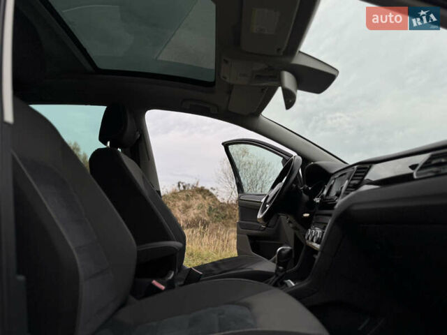 Черный Фольксваген Гольф Спортсван, объемом двигателя 2 л и пробегом 152 тыс. км за 13900 $, фото 73 на Automoto.ua