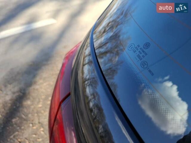 Черный Фольксваген Гольф Спортсван, объемом двигателя 1.6 л и пробегом 312 тыс. км за 12900 $, фото 58 на Automoto.ua