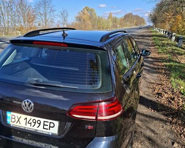 Черный Фольксваген Гольф Спортсван, объемом двигателя 1.6 л и пробегом 312 тыс. км за 12900 $, фото 1 на Automoto.ua