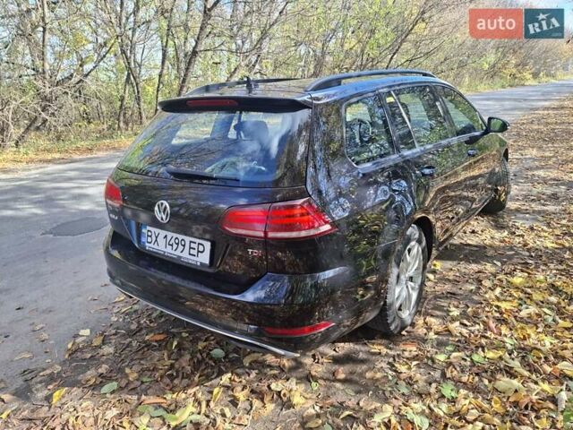 Черный Фольксваген Гольф Спортсван, объемом двигателя 1.6 л и пробегом 312 тыс. км за 12900 $, фото 76 на Automoto.ua