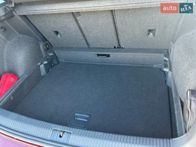 Червоний Фольксваген Гольф Спортсван, об'ємом двигуна 1.6 л та пробігом 80 тис. км за 22300 $, фото 12 на Automoto.ua