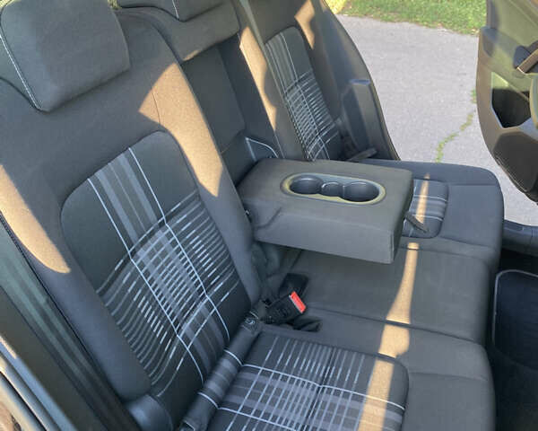 Фольксваген Гольф Спортсван, об'ємом двигуна 1.6 л та пробігом 209 тис. км за 14000 $, фото 12 на Automoto.ua