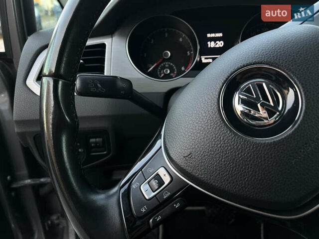Сірий Фольксваген Гольф Спортсван, об'ємом двигуна 1.6 л та пробігом 168 тис. км за 13999 $, фото 22 на Automoto.ua
