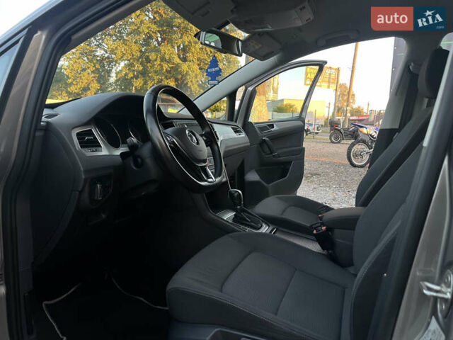 Сірий Фольксваген Гольф Спортсван, об'ємом двигуна 1.6 л та пробігом 168 тис. км за 13999 $, фото 8 на Automoto.ua