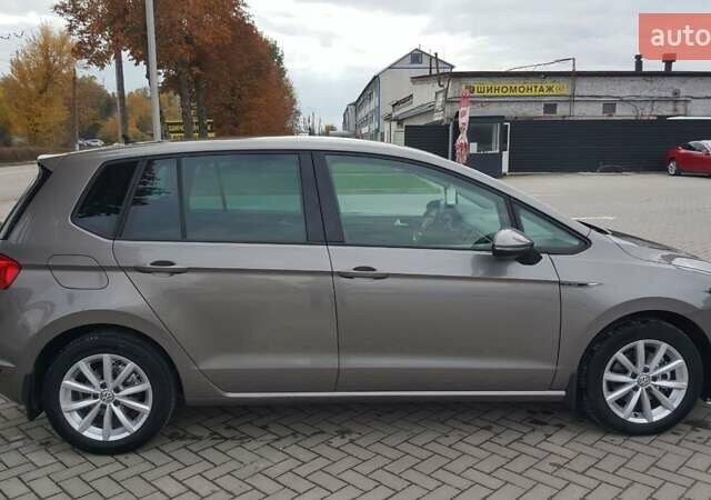 Сірий Фольксваген Гольф Спортсван, об'ємом двигуна 1.6 л та пробігом 207 тис. км за 14200 $, фото 4 на Automoto.ua
