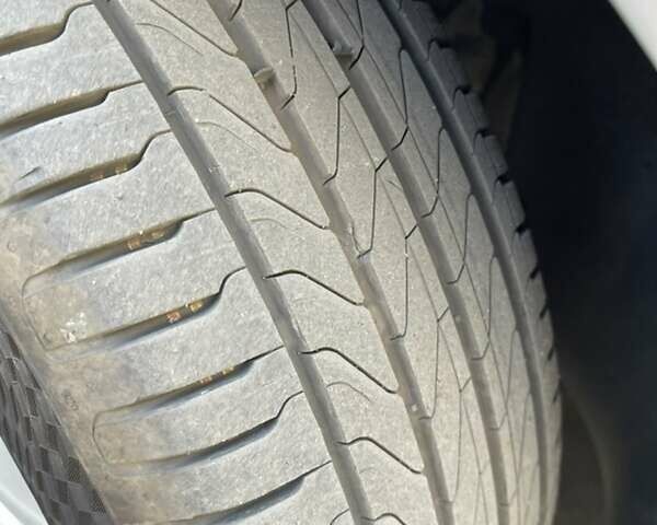 Серый Фольксваген Гольф Спортсван, объемом двигателя 1.6 л и пробегом 166 тыс. км за 14699 $, фото 13 на Automoto.ua