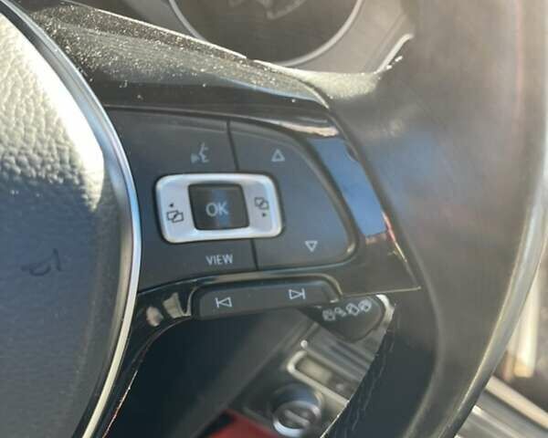 Серый Фольксваген Гольф Спортсван, объемом двигателя 1.6 л и пробегом 166 тыс. км за 14699 $, фото 6 на Automoto.ua