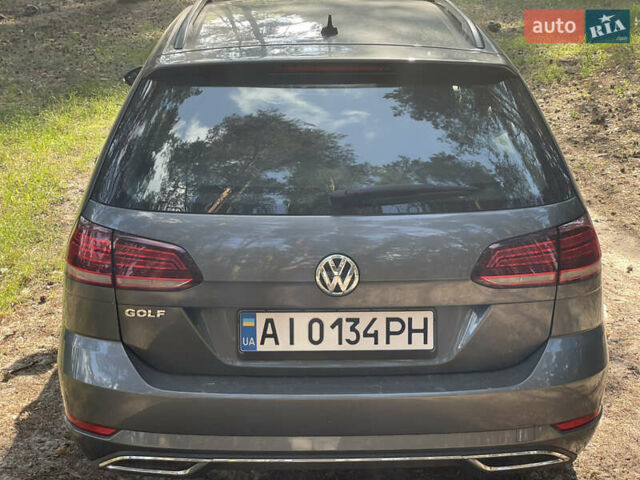 Серый Фольксваген Гольф Спортсван, объемом двигателя 1.4 л и пробегом 83 тыс. км за 13200 $, фото 9 на Automoto.ua
