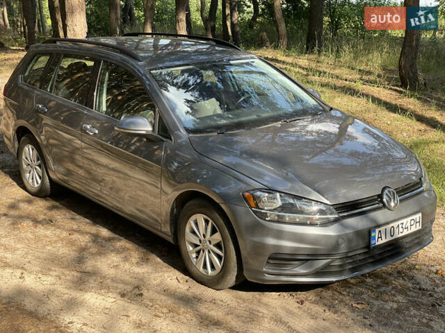 Серый Фольксваген Гольф Спортсван, объемом двигателя 1.4 л и пробегом 83 тыс. км за 13200 $, фото 12 на Automoto.ua