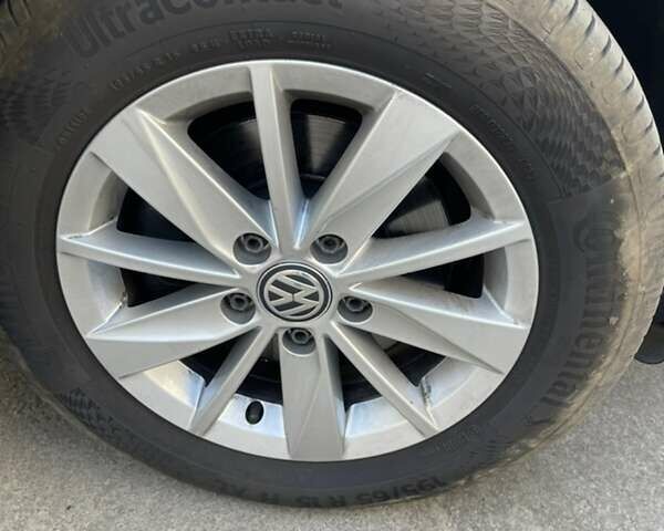 Серый Фольксваген Гольф Спортсван, объемом двигателя 1.6 л и пробегом 166 тыс. км за 14699 $, фото 5 на Automoto.ua