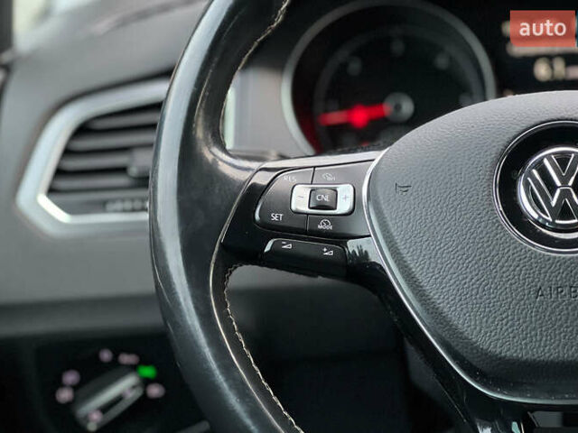 Синий Фольксваген Гольф Спортсван, объемом двигателя 1.97 л и пробегом 169 тыс. км за 19200 $, фото 10 на Automoto.ua