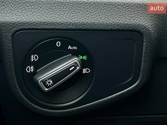 Синий Фольксваген Гольф Спортсван, объемом двигателя 1.97 л и пробегом 169 тыс. км за 19200 $, фото 17 на Automoto.ua