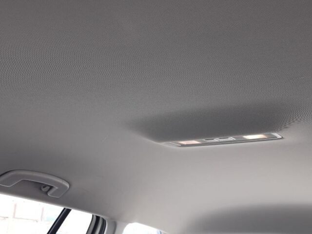 Серый Фольксваген Гольф 7, объемом двигателя 1.6 л и пробегом 205 тыс. км за 14100 $, фото 52 на Automoto.ua