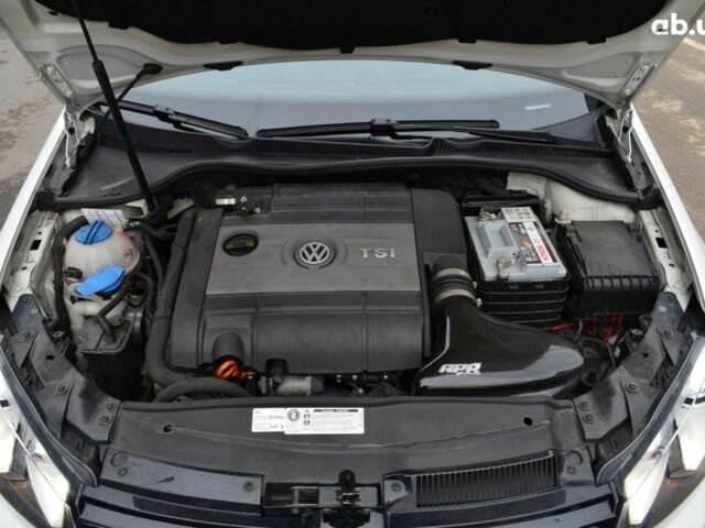 Білий Фольксваген Гольф, об'ємом двигуна 2 л та пробігом 72 тис. км за 20000 $, фото 19 на Automoto.ua