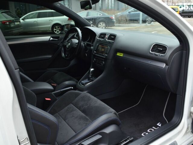 Білий Фольксваген Гольф, об'ємом двигуна 2 л та пробігом 72 тис. км за 20000 $, фото 13 на Automoto.ua