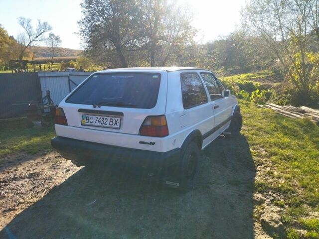 Білий Фольксваген Гольф, об'ємом двигуна 0 л та пробігом 568 тис. км за 1500 $, фото 3 на Automoto.ua