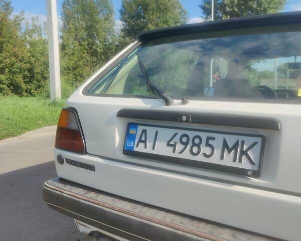 Белый Фольксваген Гольф, объемом двигателя 1.78 л и пробегом 126 тыс. км за 2900 $, фото 7 на Automoto.ua