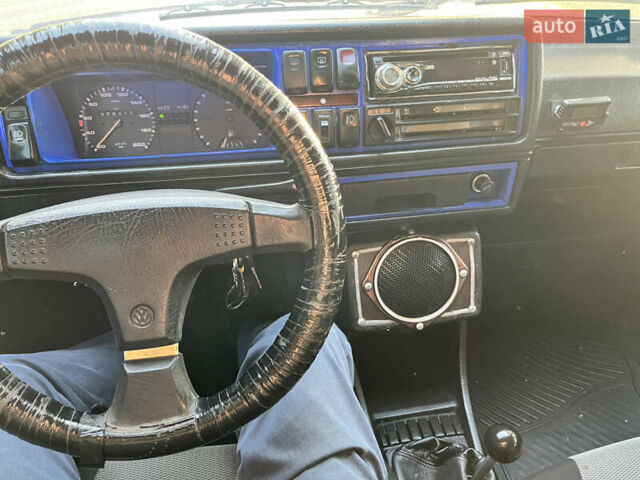 Білий Фольксваген Гольф, об'ємом двигуна 1.27 л та пробігом 250 тис. км за 1200 $, фото 15 на Automoto.ua