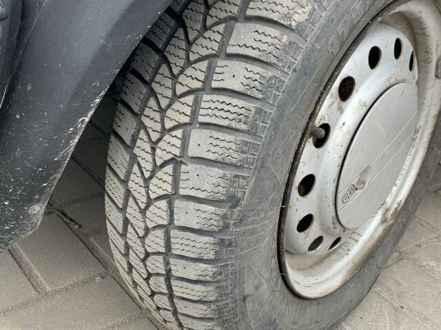 Белый Фольксваген Гольф, объемом двигателя 1.6 л и пробегом 29 тыс. км за 750 $, фото 6 на Automoto.ua