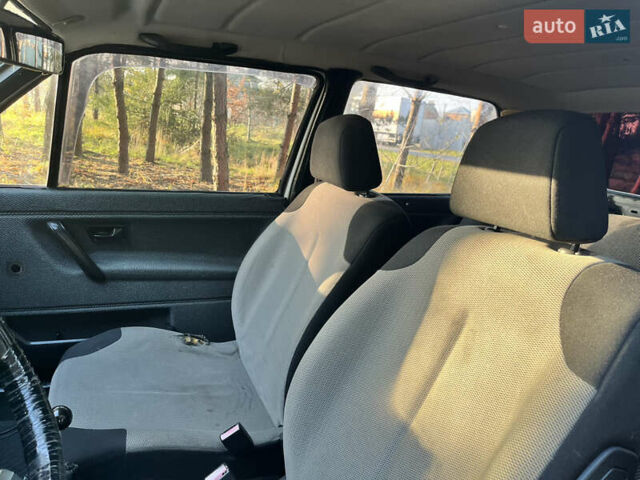 Білий Фольксваген Гольф, об'ємом двигуна 1.27 л та пробігом 250 тис. км за 1200 $, фото 13 на Automoto.ua