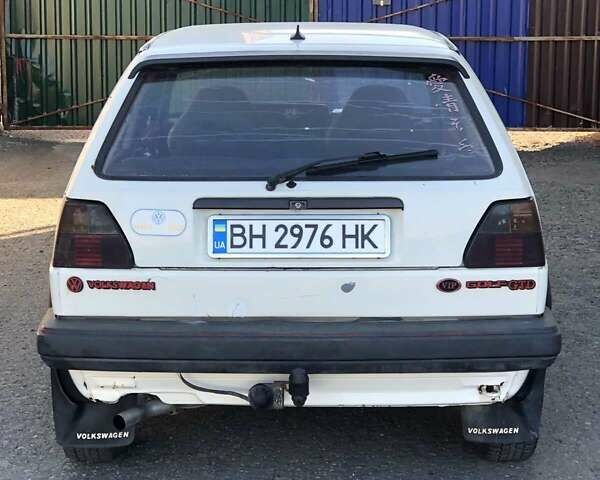 Белый Фольксваген Гольф, объемом двигателя 1.59 л и пробегом 287 тыс. км за 2500 $, фото 6 на Automoto.ua