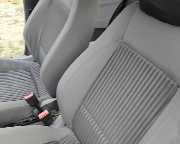 Белый Фольксваген Гольф, объемом двигателя 1.59 л и пробегом 382 тыс. км за 2000 $, фото 1 на Automoto.ua