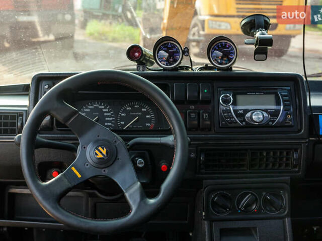 Білий Фольксваген Гольф, об'ємом двигуна 2 л та пробігом 2 тис. км за 10000 $, фото 38 на Automoto.ua