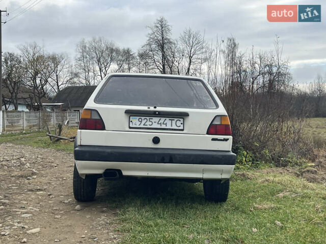 Білий Фольксваген Гольф, об'ємом двигуна 1.8 л та пробігом 280 тис. км за 1650 $, фото 8 на Automoto.ua