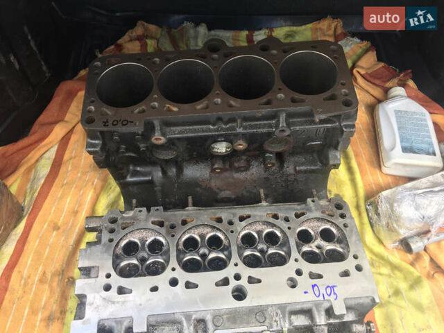 Білий Фольксваген Гольф, об'ємом двигуна 2 л та пробігом 2 тис. км за 10000 $, фото 22 на Automoto.ua