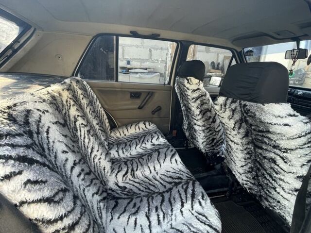 Белый Фольксваген Гольф, объемом двигателя 1.3 л и пробегом 350 тыс. км за 1300 $, фото 3 на Automoto.ua