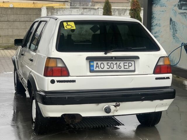 Білий Фольксваген Гольф, об'ємом двигуна 1.6 л та пробігом 3 тис. км за 1000 $, фото 2 на Automoto.ua