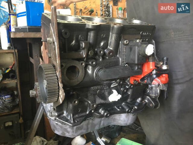 Білий Фольксваген Гольф, об'ємом двигуна 2 л та пробігом 2 тис. км за 10000 $, фото 24 на Automoto.ua