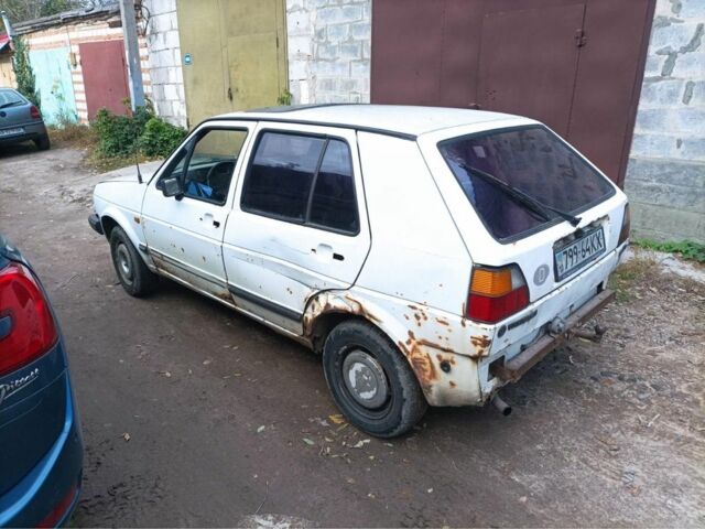 Белый Фольксваген Гольф, объемом двигателя 0 л и пробегом 350 тыс. км за 286 $, фото 3 на Automoto.ua