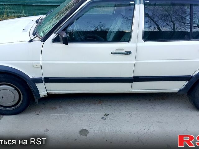 Білий Фольксваген Гольф, об'ємом двигуна 1.6 л та пробігом 0 тис. км за 1200 $, фото 8 на Automoto.ua