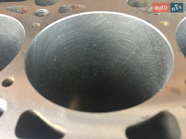 Білий Фольксваген Гольф, об'ємом двигуна 2 л та пробігом 2 тис. км за 10000 $, фото 23 на Automoto.ua