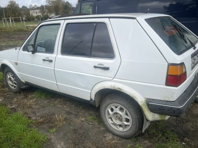 Фольксваген Гольф 1987 в Камень-Каширский на Automoto.ua Белый Фольксваген Гольф, объемом двигателя 1.8 л и пробегом 4 тыс. км за 1150 $, фото 2 на Automoto.ua