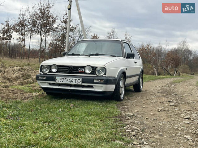 Білий Фольксваген Гольф, об'ємом двигуна 1.8 л та пробігом 280 тис. км за 1650 $, фото 4 на Automoto.ua