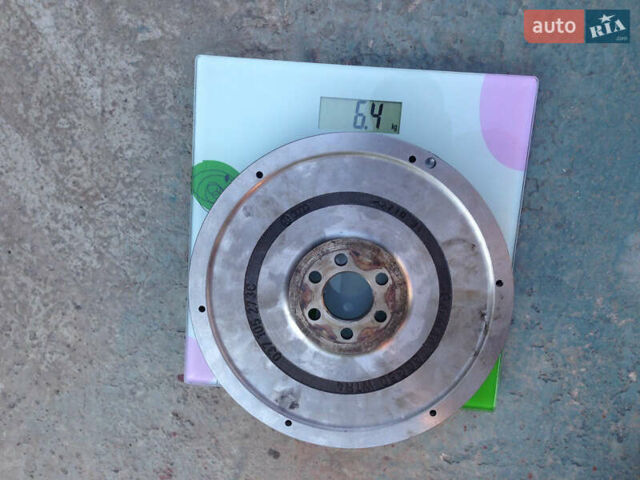 Білий Фольксваген Гольф, об'ємом двигуна 2 л та пробігом 2 тис. км за 10000 $, фото 7 на Automoto.ua