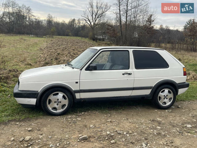 Білий Фольксваген Гольф, об'ємом двигуна 1.8 л та пробігом 280 тис. км за 1650 $, фото 6 на Automoto.ua