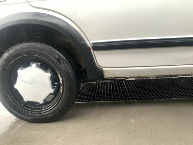 Білий Фольксваген Гольф, об'ємом двигуна 1.6 л та пробігом 3 тис. км за 1000 $, фото 1 на Automoto.ua