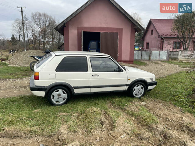 Білий Фольксваген Гольф, об'ємом двигуна 1.8 л та пробігом 280 тис. км за 1650 $, фото 10 на Automoto.ua