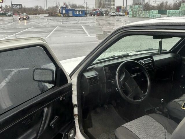 Белый Фольксваген Гольф, объемом двигателя 0 л и пробегом 340 тыс. км за 1300 $, фото 6 на Automoto.ua