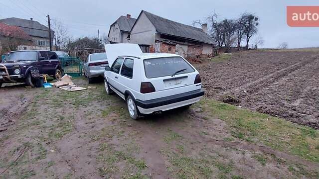 Белый Фольксваген Гольф, объемом двигателя 1.27 л и пробегом 540 тыс. км за 800 $, фото 12 на Automoto.ua