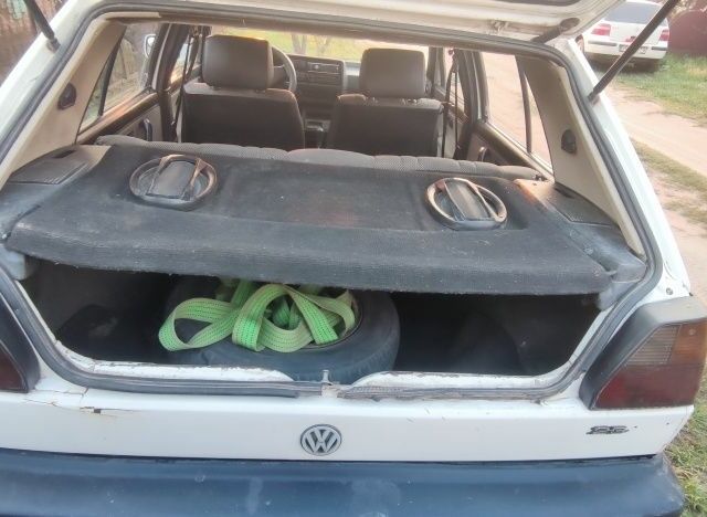 Білий Фольксваген Гольф, об'ємом двигуна 0 л та пробігом 280 тис. км за 585 $, фото 4 на Automoto.ua