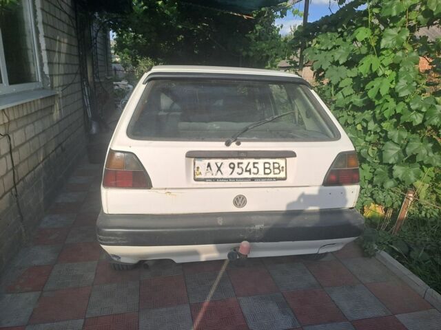 Белый Фольксваген Гольф, объемом двигателя 0 л и пробегом 281 тыс. км за 1050 $, фото 1 на Automoto.ua