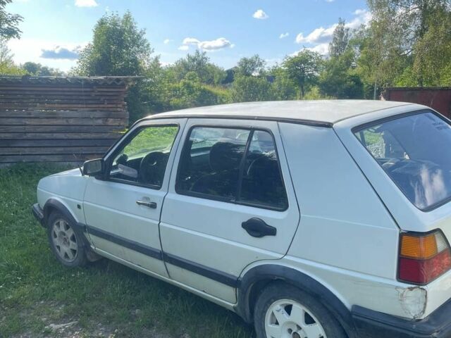 Білий Фольксваген Гольф, об'ємом двигуна 1.8 л та пробігом 999 тис. км за 700 $, фото 2 на Automoto.ua