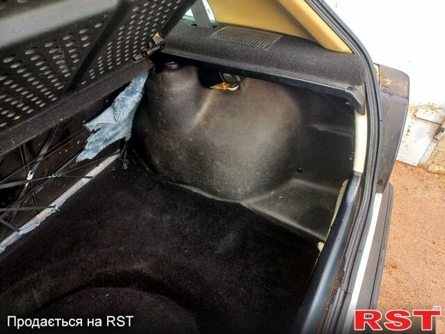 Белый Фольксваген Гольф, объемом двигателя 1.6 л и пробегом 0 тыс. км за 3200 $, фото 8 на Automoto.ua